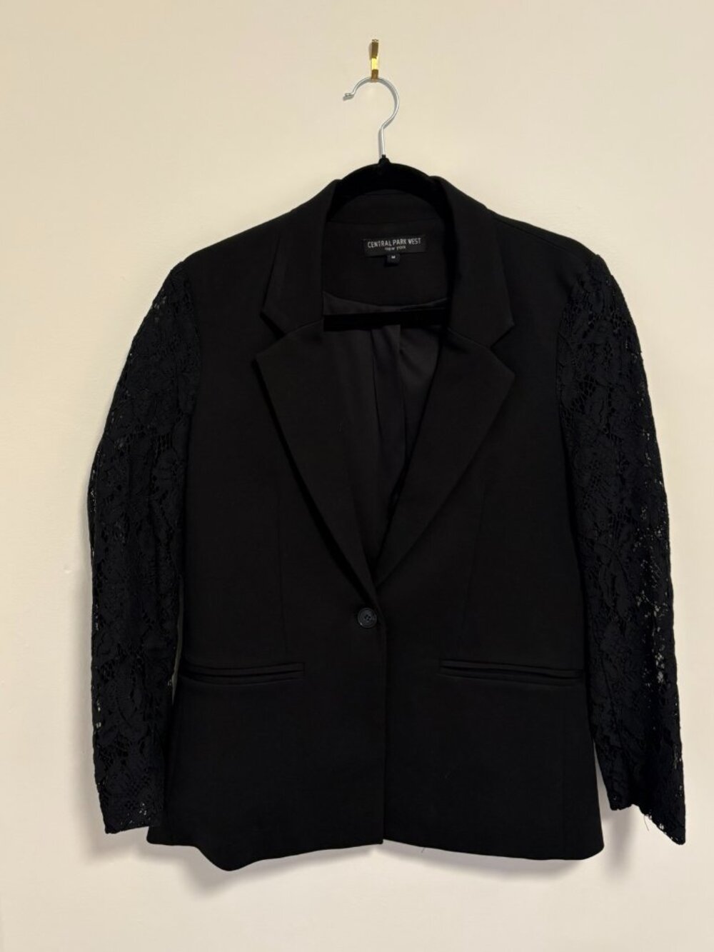 Central Park West black blazer size M with stunning lace and sleeve details EUC